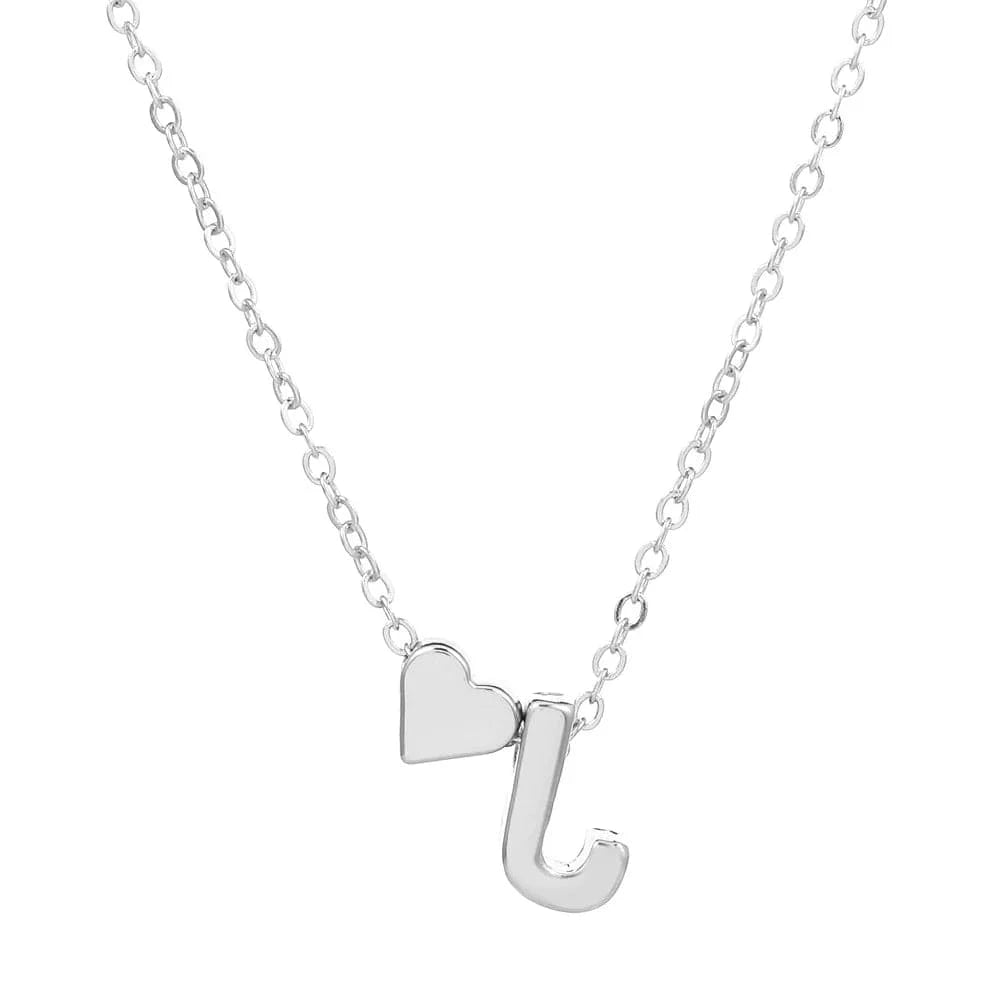 Hot selling new fashion heart-shaped 26 letters a to z simple pendant necklace creative heart-shaped clavicle chain best gift