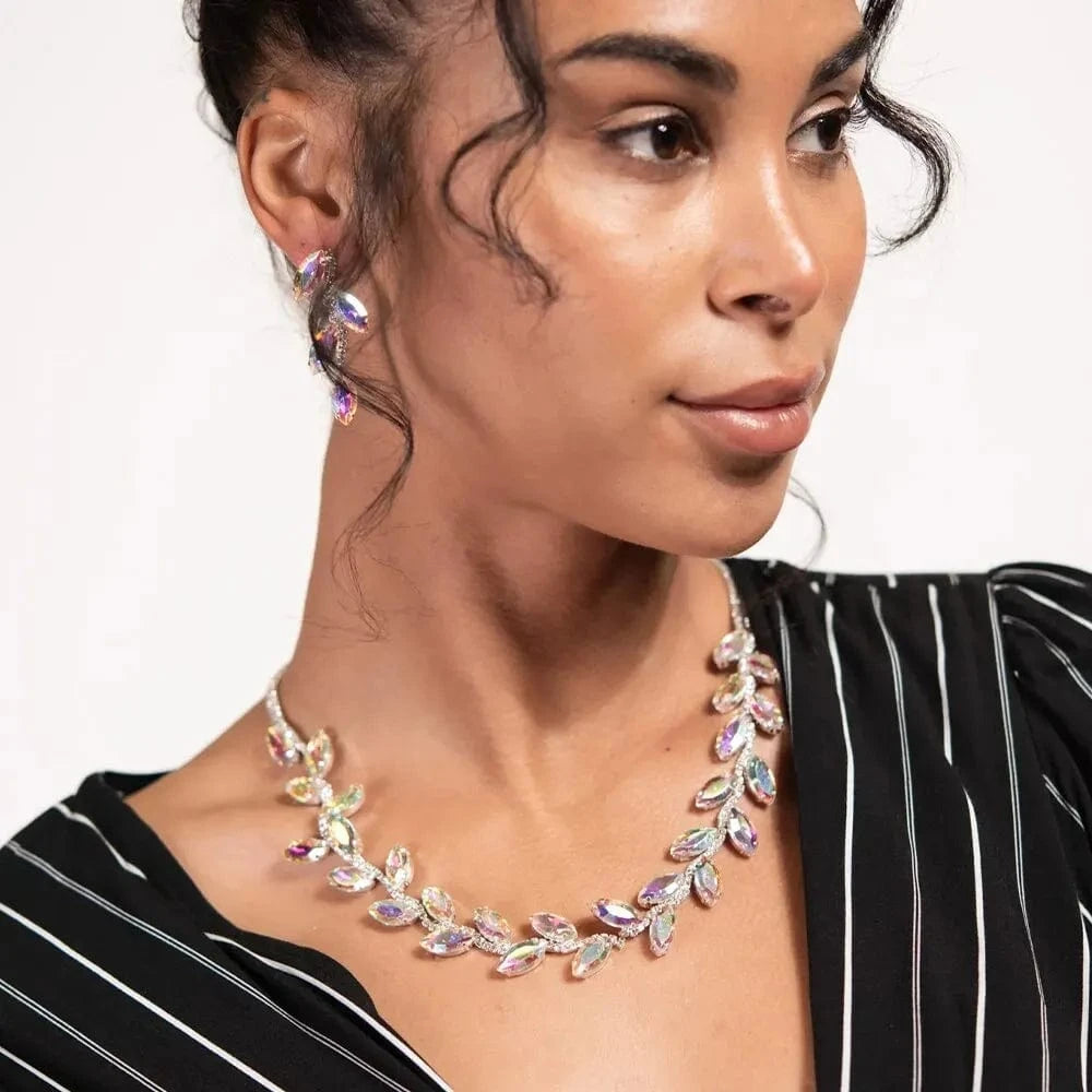 Hot Selling Womens Luxury Wedding Flower CZ Zircon Jewelry Sets Gift Fashion Water Drop Necklace And Earrings Set Jewelry Set