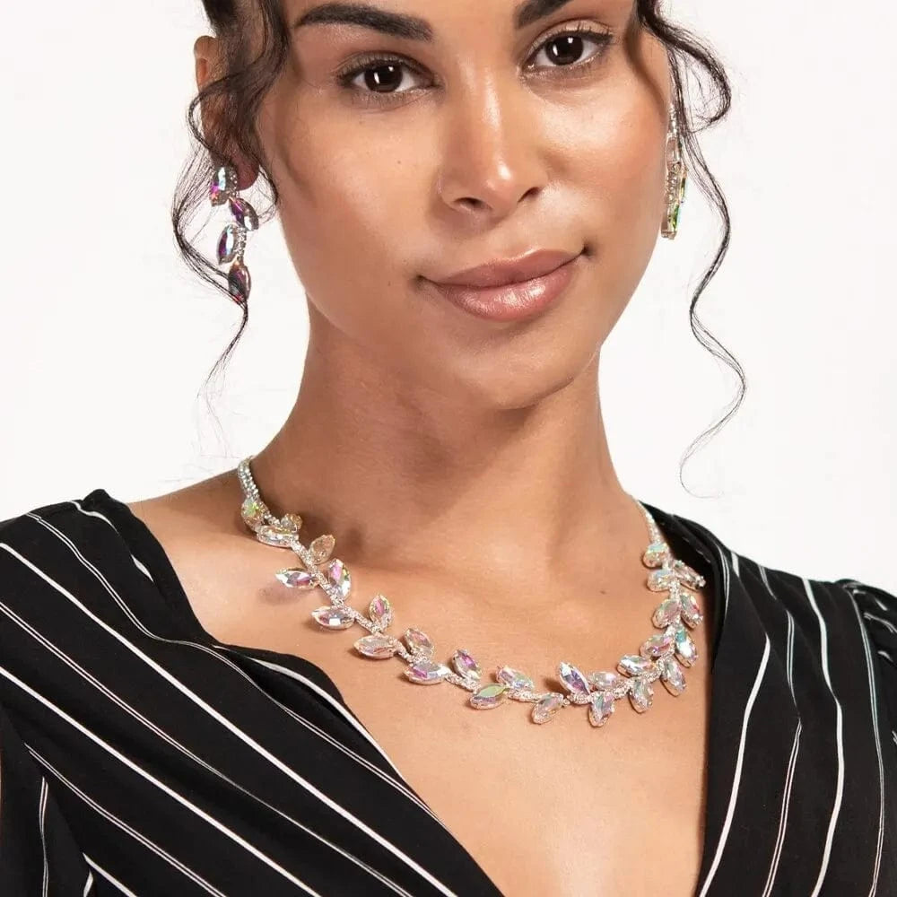 Hot Selling Womens Luxury Wedding Flower CZ Zircon Jewelry Sets Gift Fashion Water Drop Necklace And Earrings Set Jewelry Set