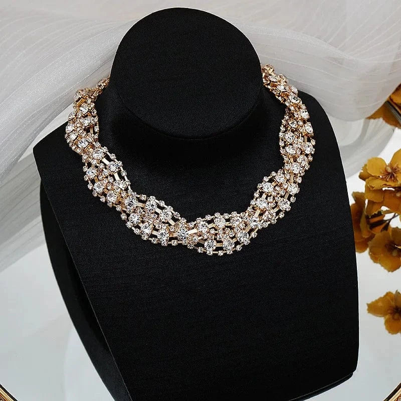 Hoyon Fashion Full Rhinestone Choker Necklaces for Women Geometric Crystal Necklaces Statement Jewelry Party Gifts