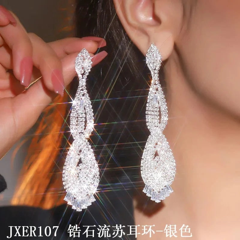 Hoyon Hot Selling Luxury Triangle Rhinestone Tassels Earrings Long Tailed Diamond Earrings Vintage Jewelry Rhinestone Earrings