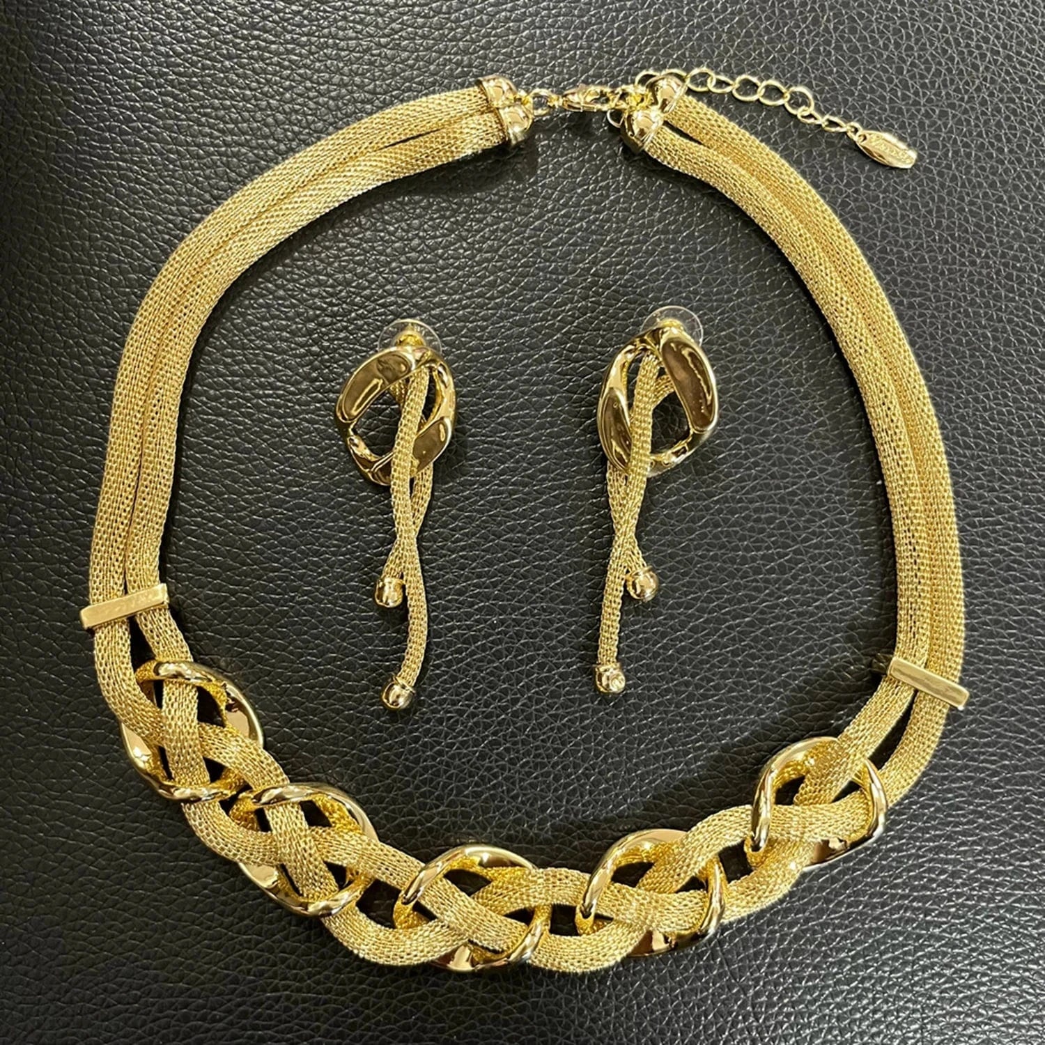 HV007035 Braid Classical Style Dubai Jewelry Set Nice Quality African Jewelry For Woman 24 K Gold Plated Factory Supply Jewels Necklace
