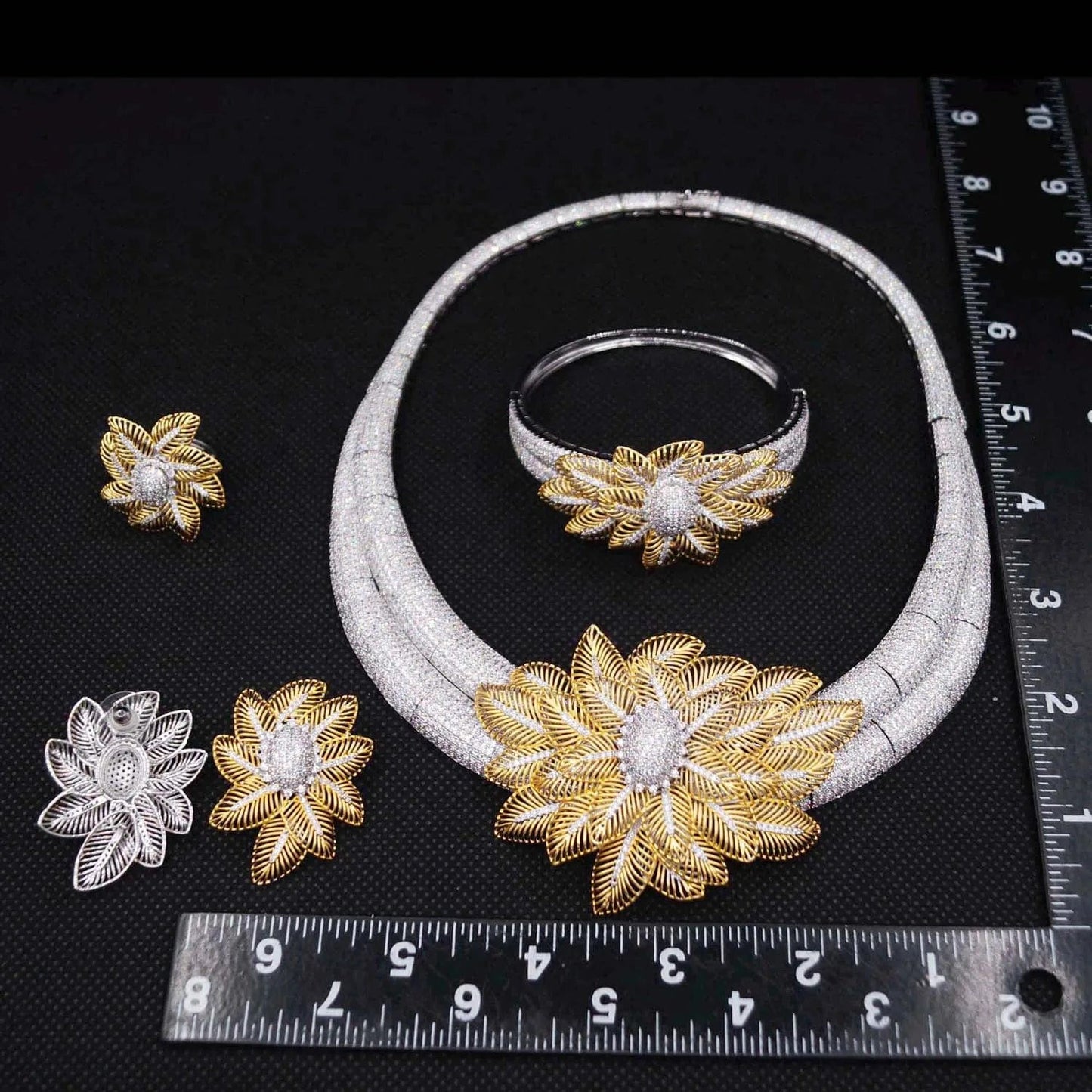 HZ23050210 Nigeria Wedding Jewelry Set Four Piece Bridal Zirconia Dubai Jewelry Sets Luxury 2023 New Fashion Zircon Necklace Set jewelry