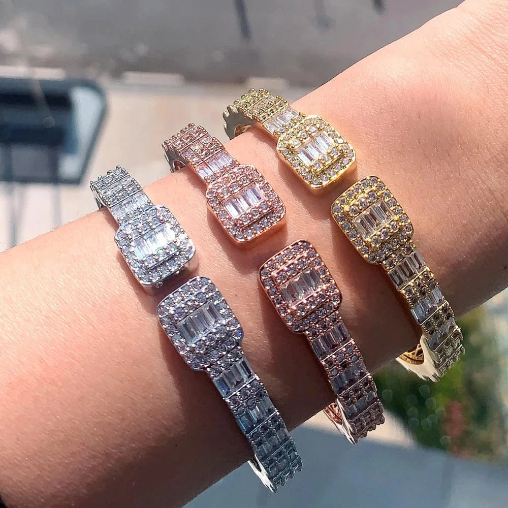 Iced Out Bling 2024 New Women Hip Hop Jewelry Open Adjustable Rectangle Square Cluster CZ Bangle