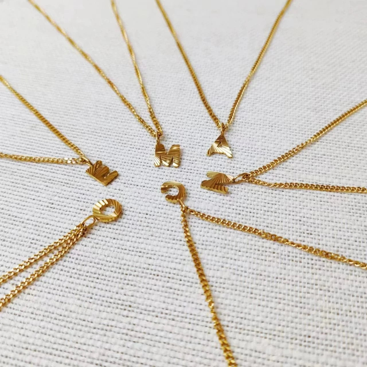 INS Stainless Steel 14K Gold PVD Plated Laser Pattern Letter Alphabet Initial Personalized Name Necklace Jewelry For Women