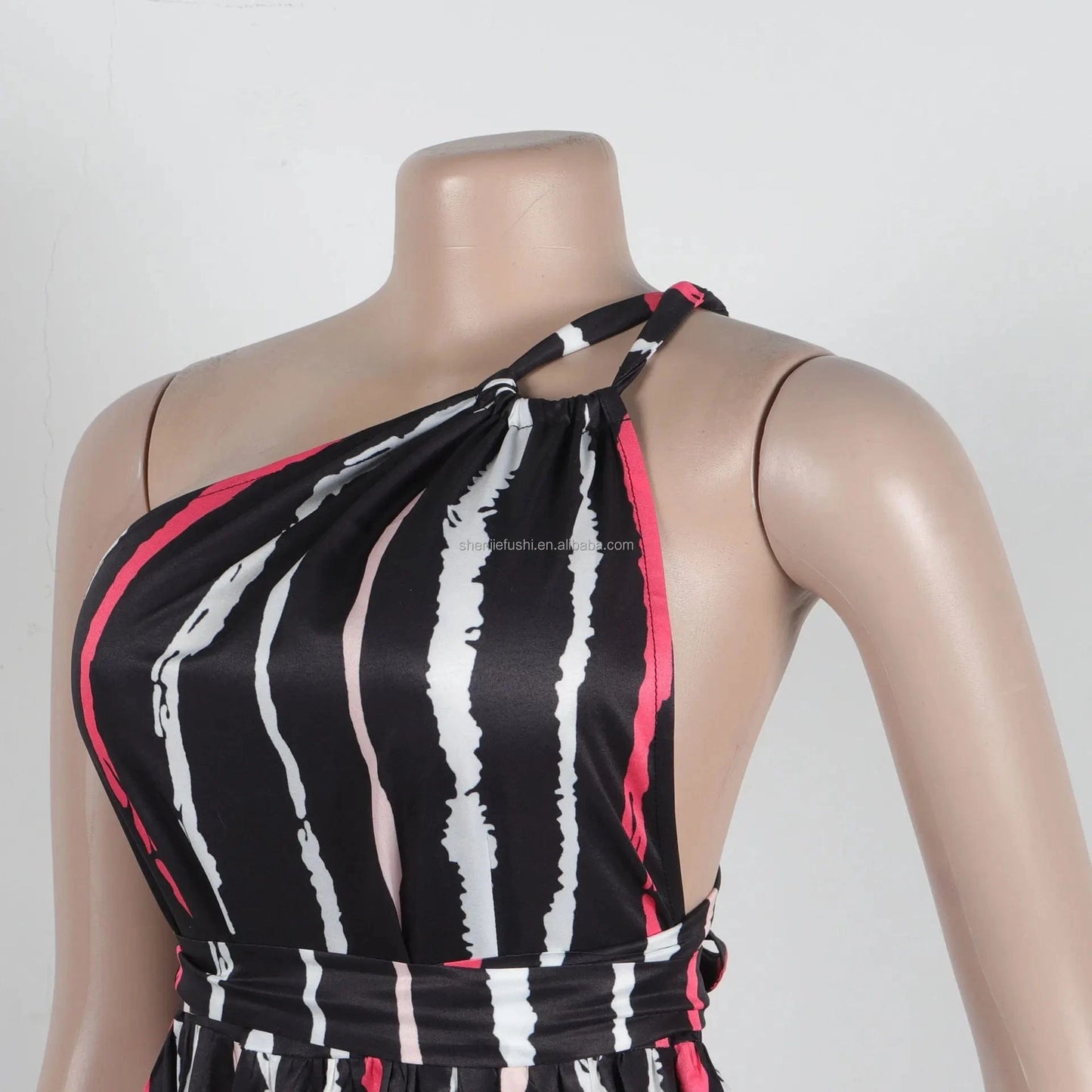 J&H Summer 2024 Sexy Printed Patchwork Strap Large Skirt Hem Slanted Shoulder Backless Bohemian Maxi Dress