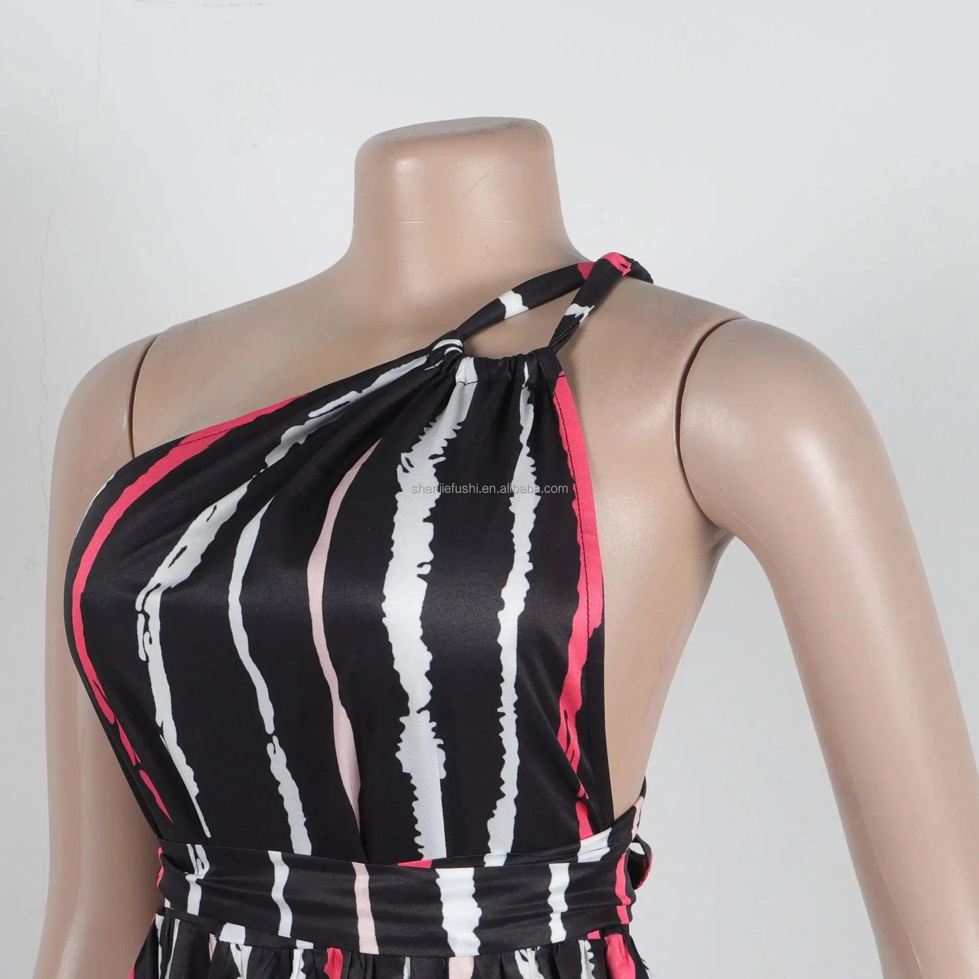 J&H Summer 2024 Sexy Printed Patchwork Strap Large Skirt Hem Slanted Shoulder Backless Bohemian Maxi Dress