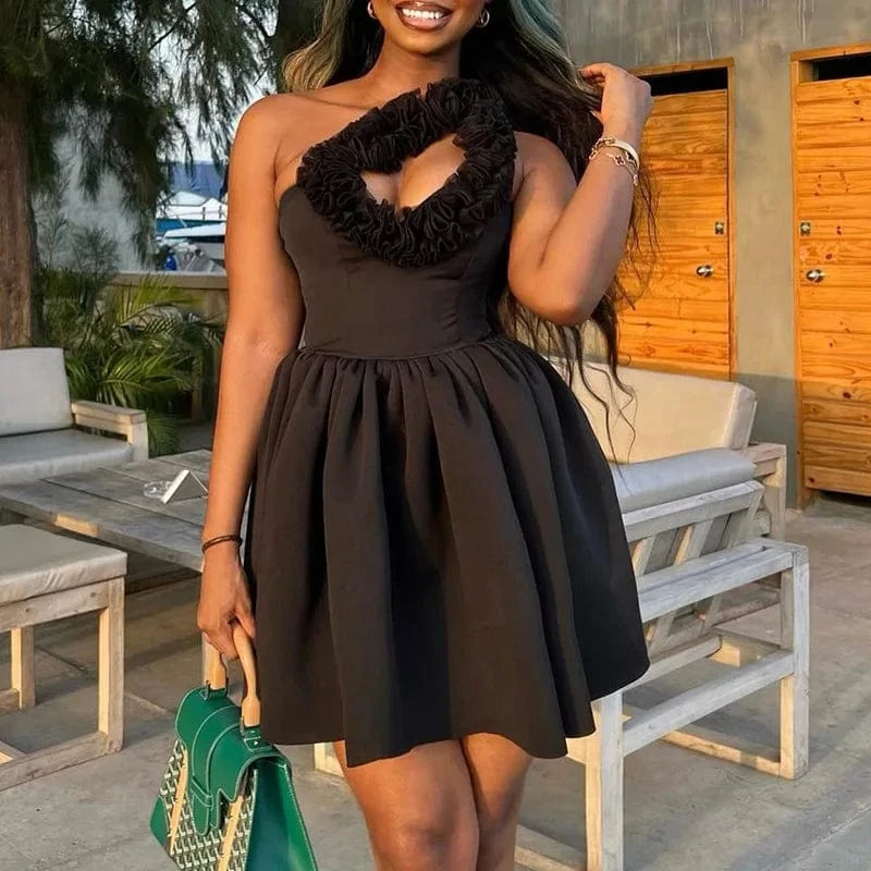 J&H Trendy Summer 2024 Black Sexy One Shoulder Cut Out Tight Waist Slim Fit Club Street Pleated Mini Dress