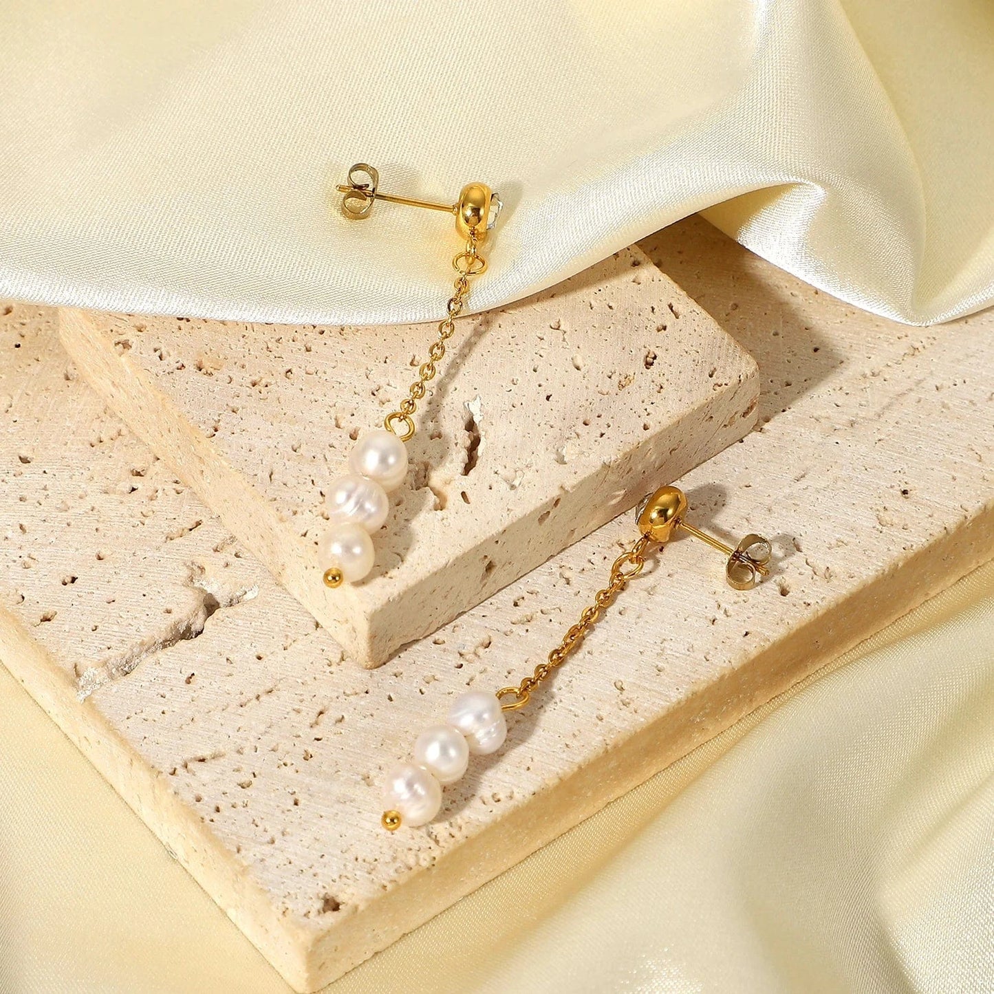 JDE201793 14k gold plated Stainless Steel Jewelry Gift Waterproof cubic zirconia long chain pearl earrings