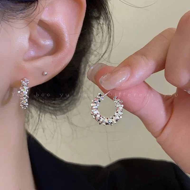 Korean New Small Hoop Earrings Elegant Fashion Jewelry Earrings Party Attire Pairing For Daily Use Round Earrings Women