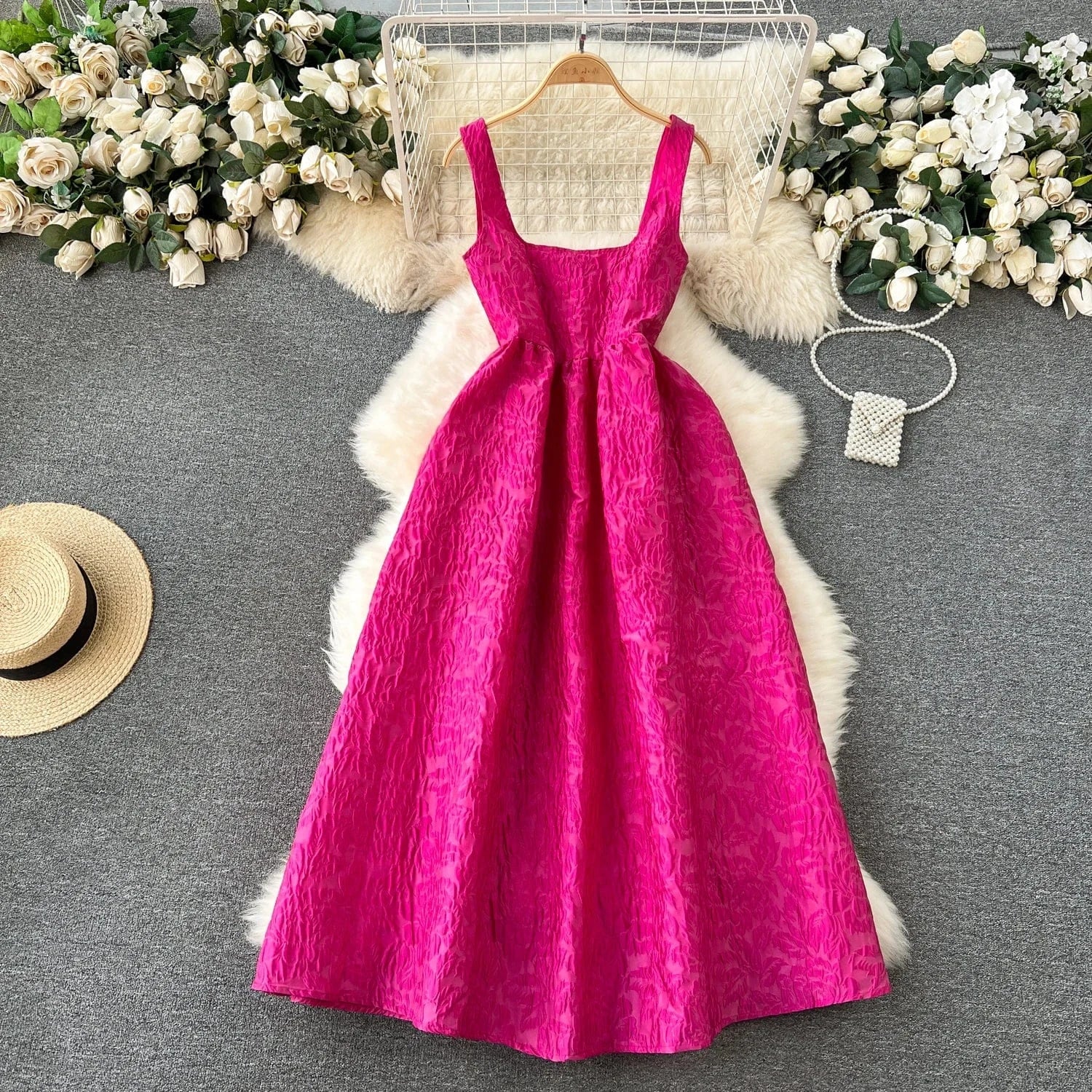 L / Rose Madder 2024 Sexy V-neck Backless Sleeveless Strap Dress Slim Waist Long Dress