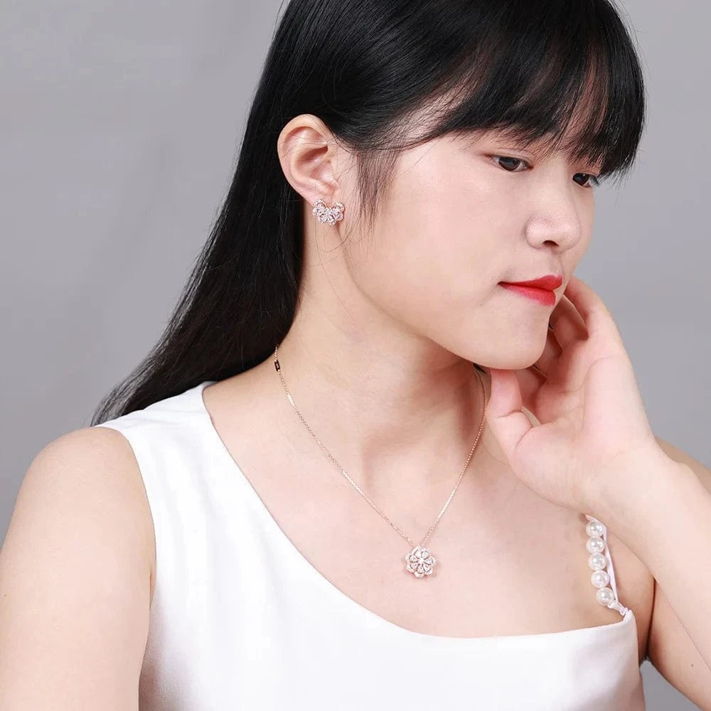 Lace Flower Necklace Plated 18K Exquisite And Generous Design Style 925 Sterling Silver Jewelry Factory Wholesale