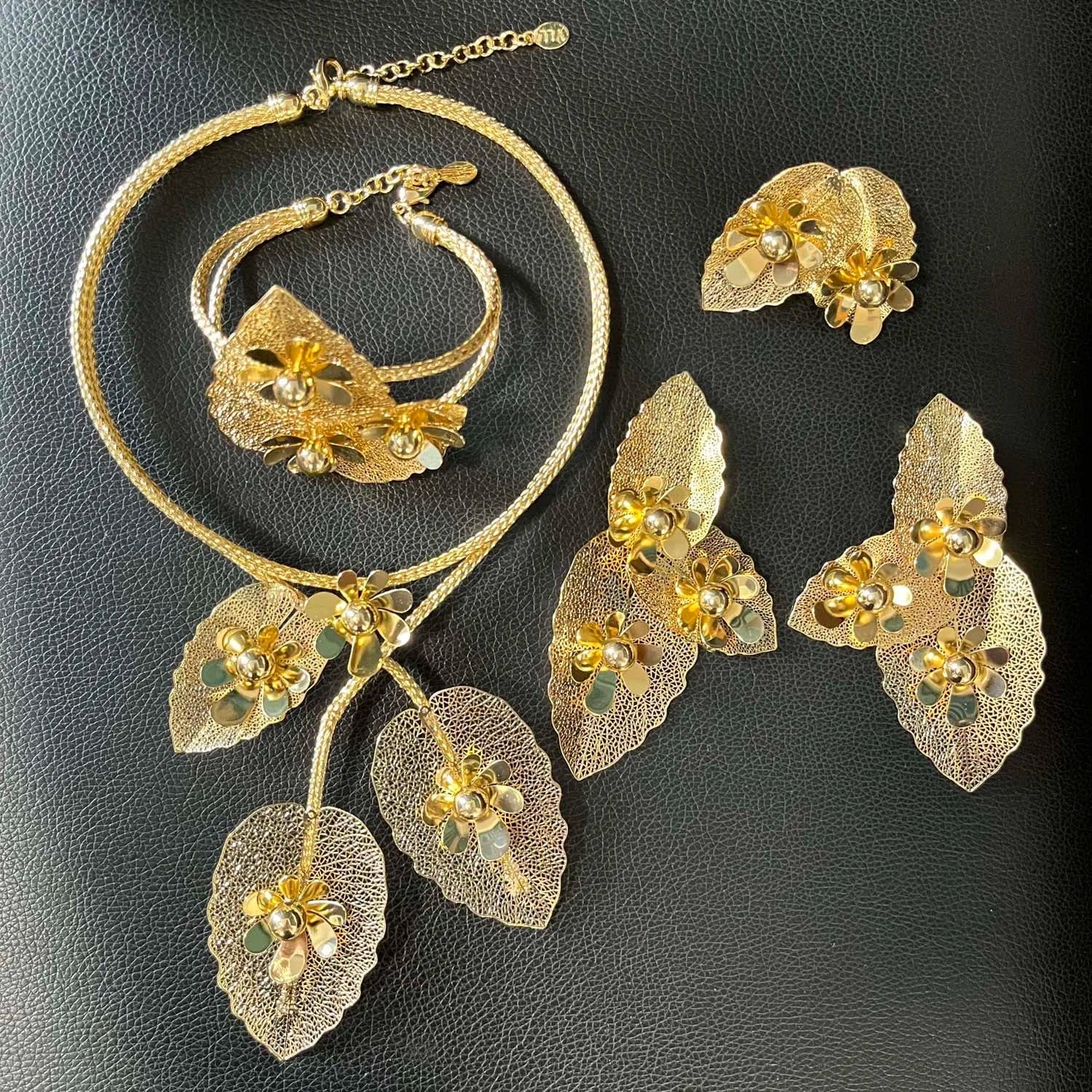 Latest Hot Sale Popular Wedding Party Gift Birthday Brasil Dubai Jewels Gold Plated necklace bracelet earrings ring jewelry