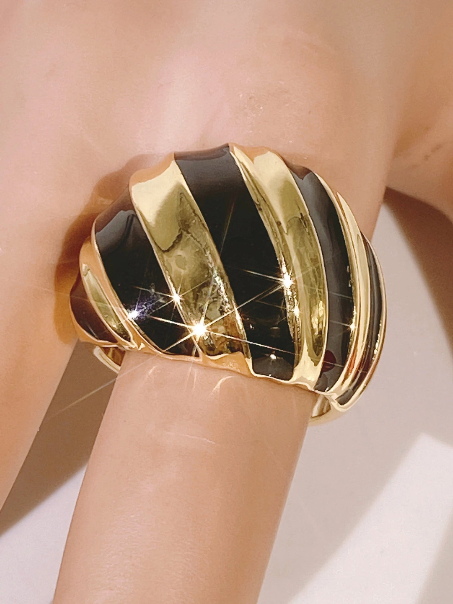 Latest New Gold Plated Ring / 10 / 19 New Arrivals Fashion Popular Hot sale Gold Plated Copper Alloy Ring Latest Wedding Party Gift Birthday Wholesale Factory Jewelry