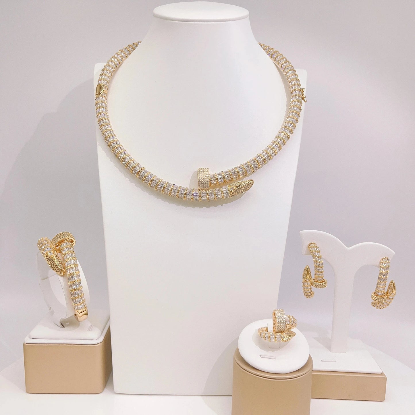Latest Wedding Gold Plated Jewelry Set / 8 / HZ23104 Latest Fashion Diamond Zircon Gold Plated Copper Wedding Jewelry Set Bridal Birthday Party Gift Wholesale Factory Jewels