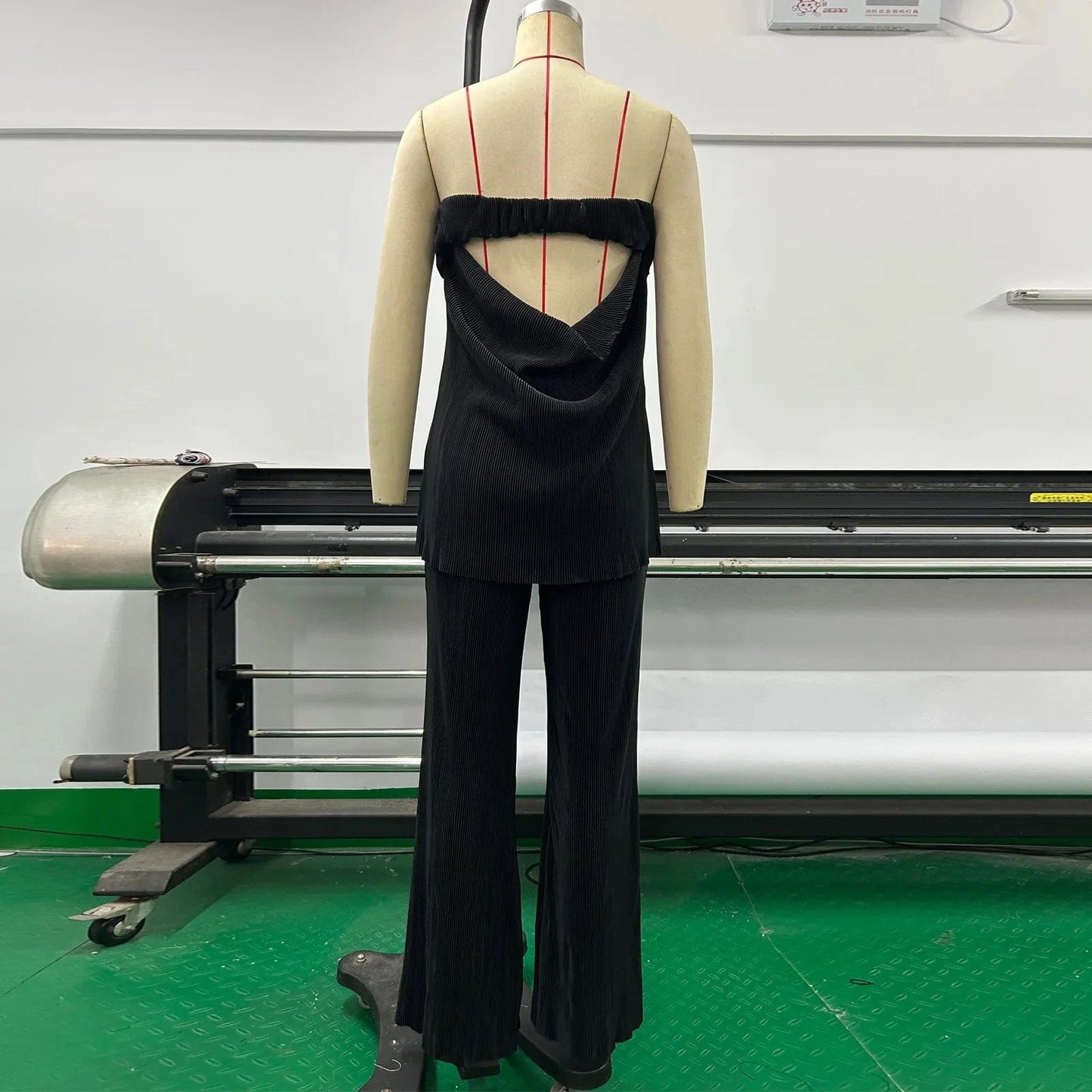 Liu Ming New Arrivals Products Women Summer Sexy Tube Top Solid Color Two Piece Elegant Long Trousers Set