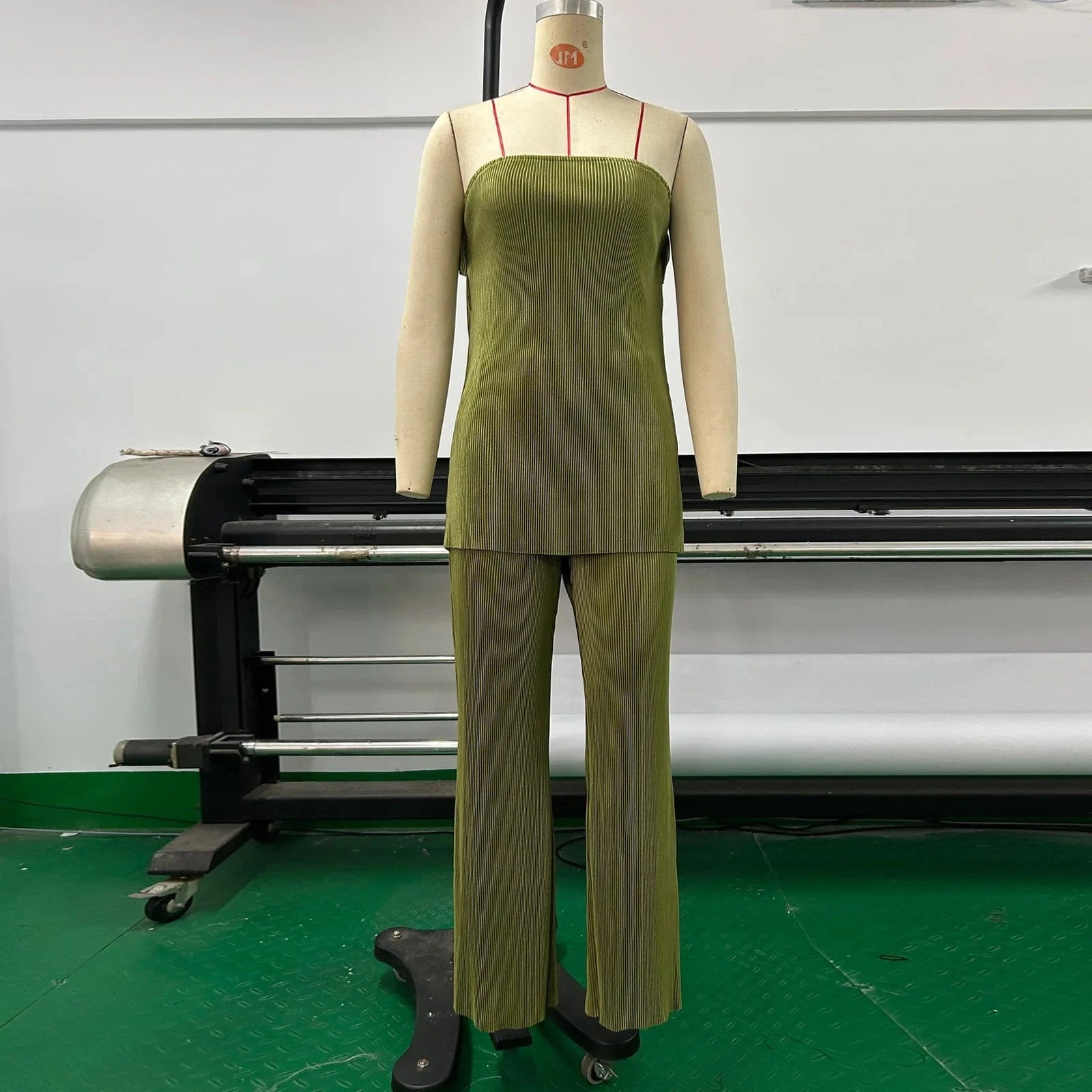 Liu Ming New Arrivals Products Women Summer Sexy Tube Top Solid Color Two Piece Elegant Long Trousers Set