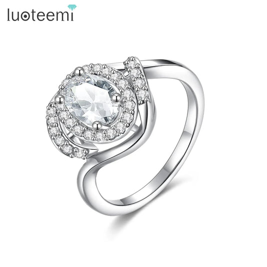 LUOTEEMI European Design Fashion White Gold Plated Party Jewelry CZ Engagement Ring for Women
