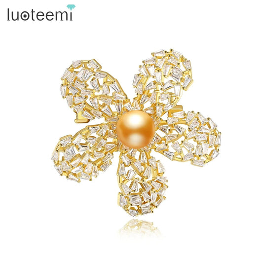 LUOTEEMI Fashion Women Jewelry Pearl & Rhinestone Cubic Zircon Flower Design Pearl Brooch Pin