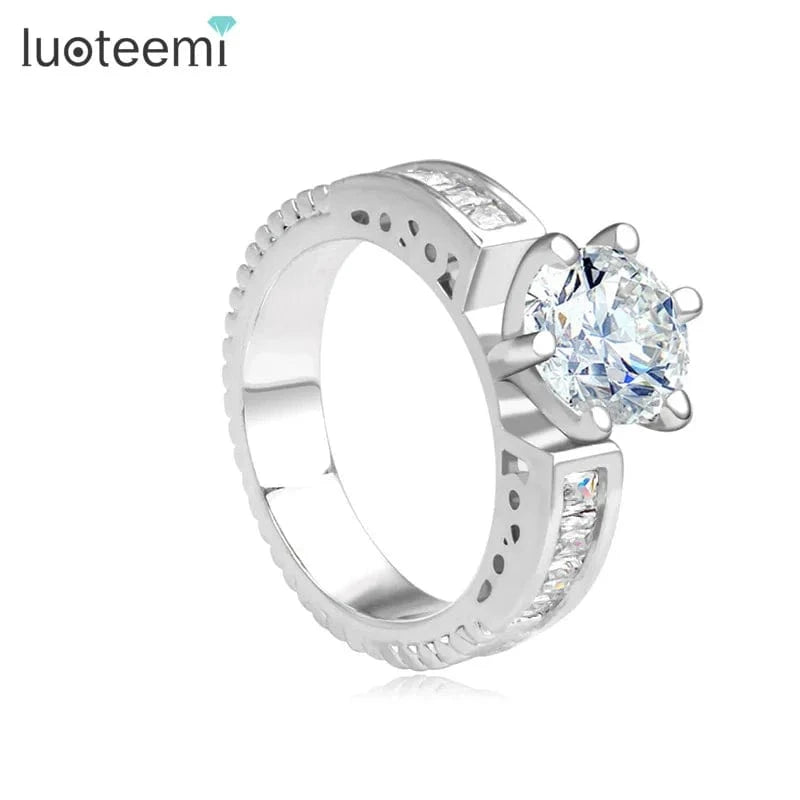 LUOTEEMI Luxury Princess Wedding Jewelry Platinum Plated Clear Zircon Women Fashion Jewellery Ladies Ring