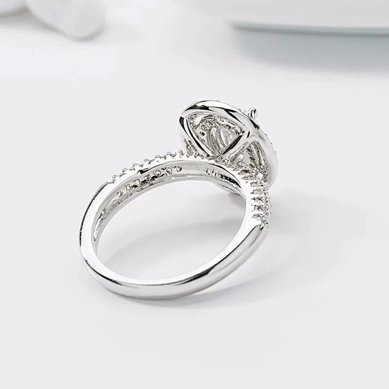 LUOTEEMI Wholesale New Arrival Fashion Women Luxury Wedding Engagement Bridal Oval Cubic Zirconia Ring
