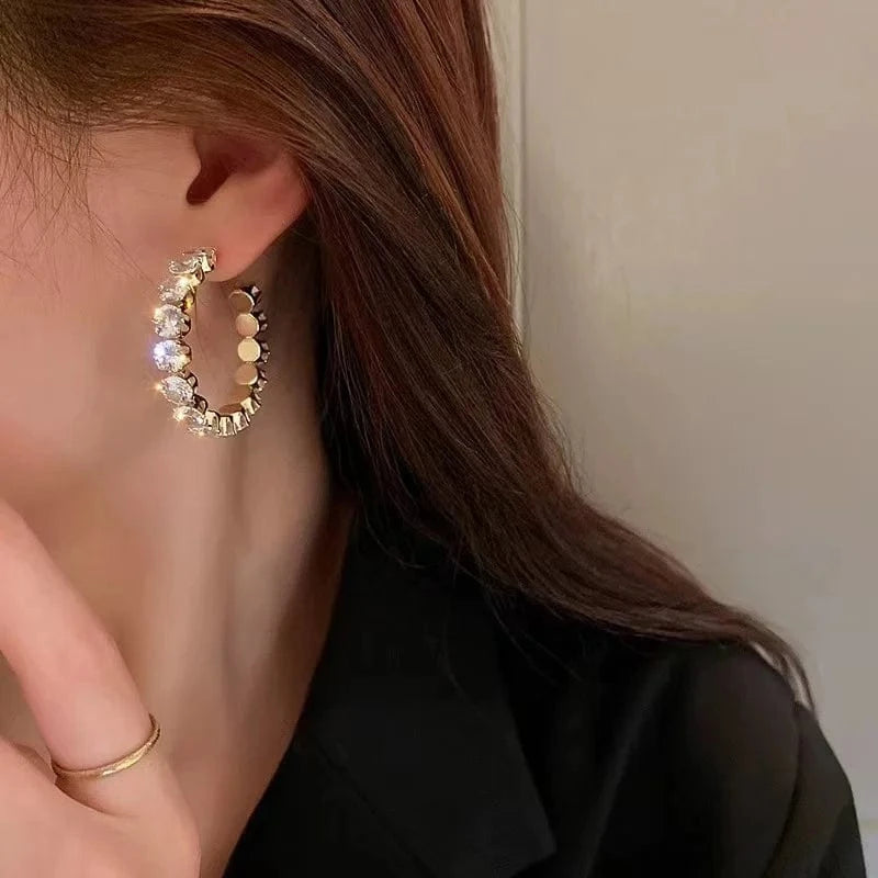 Luxury 925 Silver Pin Hypoallergenic CC Earrings Exquisite Crystal Rhinestone Hoop Earrings Designer Jewelry Jewelry for Women