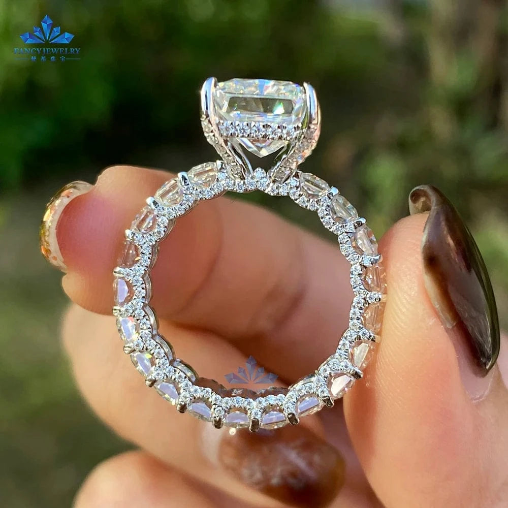 Luxury Jewelry S925 Sterling 9*11mm 5carat and 3*4mm 0.4carat Ice Out Radiant Cut Moissanite Ring