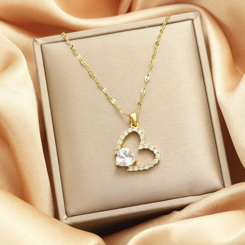 Luxury Shiny Stainless Steel 18k Gold Zircon Heart Butterfly Pendant Necklace Women Boutique Pearl Flower Leaf Necklace for Gift