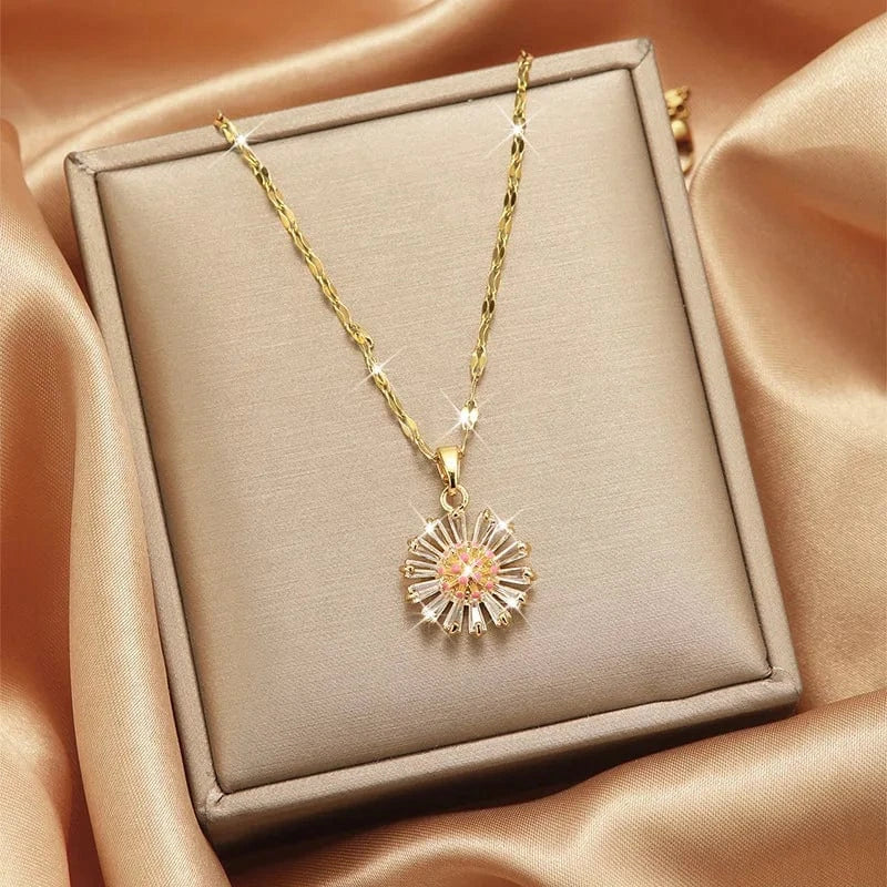 Luxury Shiny Stainless Steel 18k Gold Zircon Heart Butterfly Pendant Necklace Women Boutique Pearl Flower Leaf Necklace for Gift