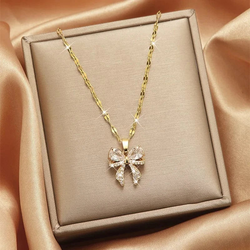 Luxury Shiny Stainless Steel 18k Gold Zircon Heart Butterfly Pendant Necklace Women Boutique Pearl Flower Leaf Necklace for Gift