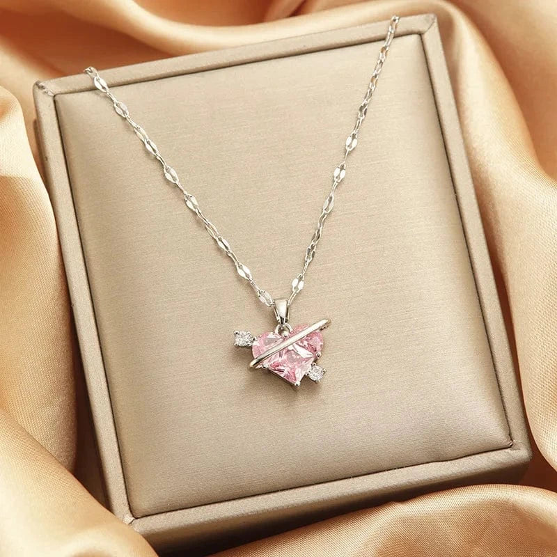 Luxury Shiny Stainless Steel 18k Gold Zircon Heart Butterfly Pendant Necklace Women Boutique Pearl Flower Leaf Necklace for Gift