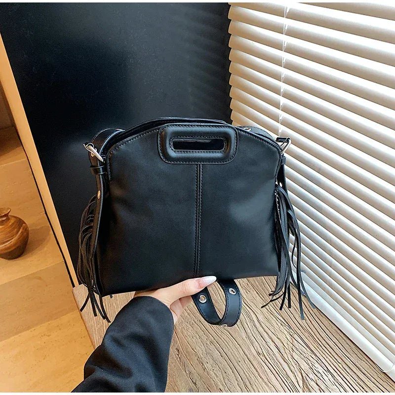 Luxury Tassel Lady Clutch With Adjust Shoulder Strap Large Capacity Shoulder Crossbody Bag Korean Fashion Versatile Dumpling Bag - SN Wigs & More