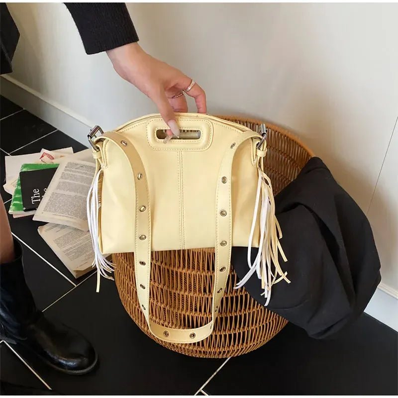 Luxury Tassel Lady Clutch With Adjust Shoulder Strap Large Capacity Shoulder Crossbody Bag Korean Fashion Versatile Dumpling Bag - SN Wigs & More