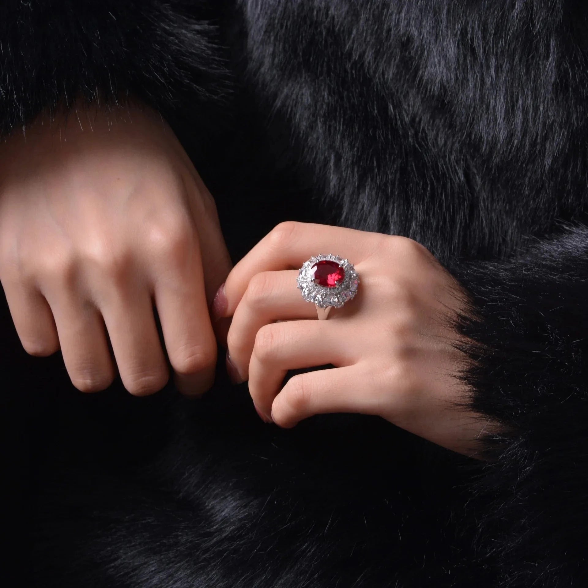 Luxury Vintage Design 925 Silver Ruby Jewelry Sparkling Big 10*12mm Oval Radiant Cut 8A Red CZ Diamond Engagement Rings