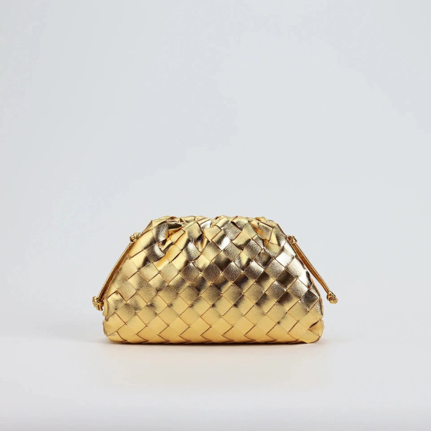 M / Golden Trend 2024  Lightweight Woven Purses Clutch Designer Handbags Collection Ladies Luxury Bags Top Quality Dumpling Cloud Bag Jodie