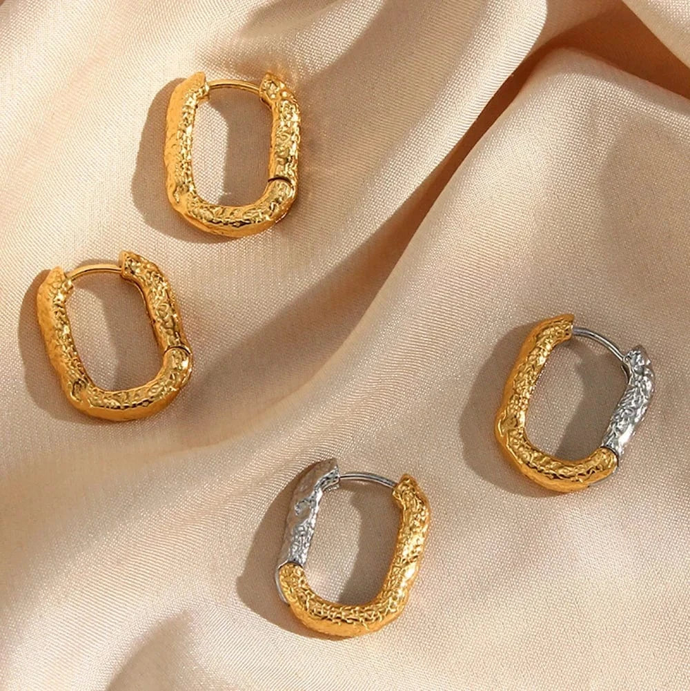 Matte Engraved Texture Stainless Steel Gold Plated U Shape Huggie Hoop Earrings 18k Gold Plated Jewelry