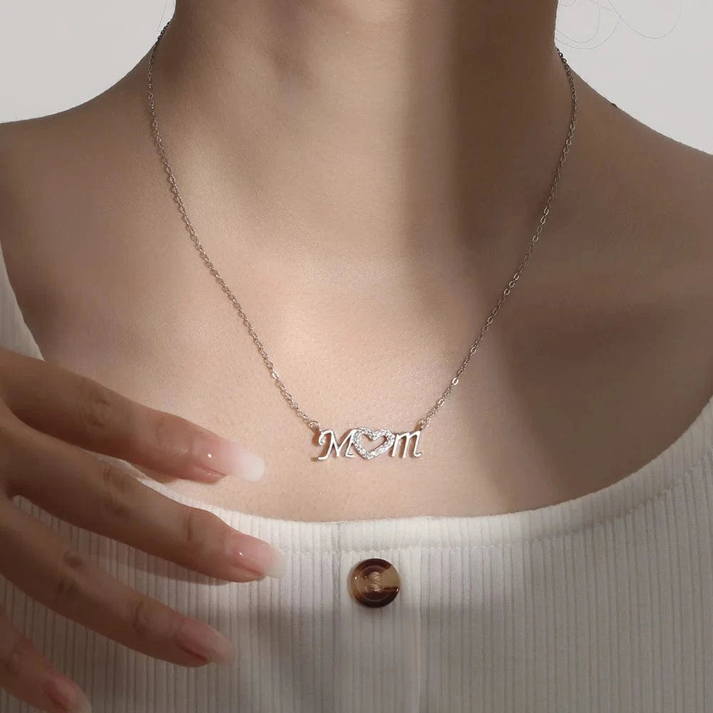 MD04 Mothers Day Gift Minimalism Jewelry Heart Inlaid Zirconia Mom Letter Pendant 925 Silver Necklace For Women Mama Birthday
