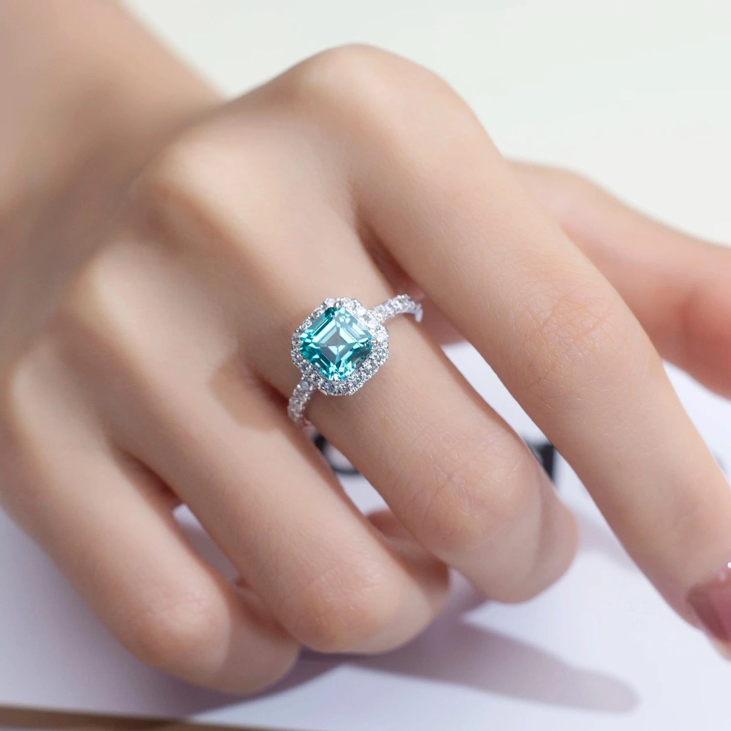 Messi Jewelry  MSR-1295 customized jewelry   18K  solid gold lab grown gemstone ring engagement/wedding band for women/girl