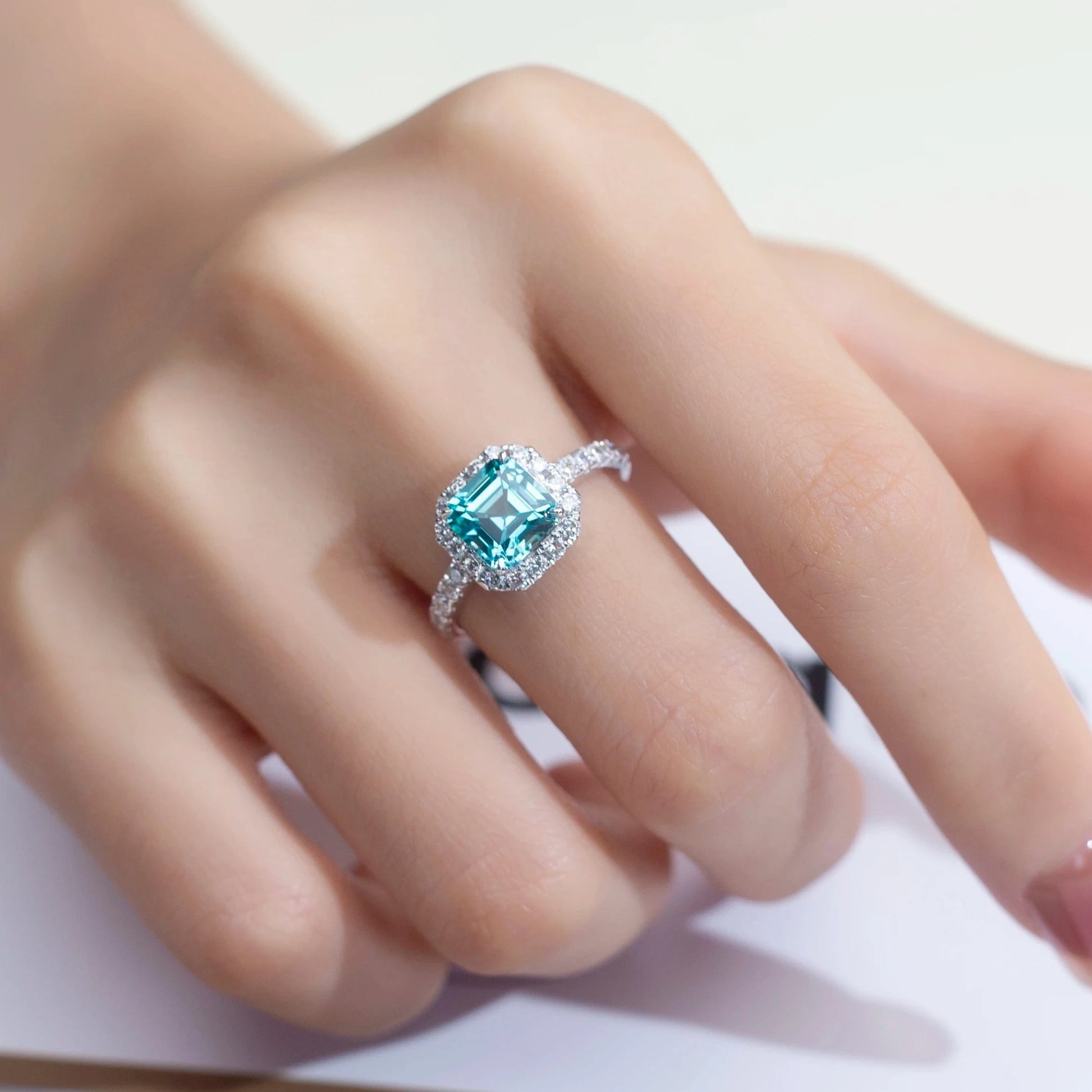 Messi Jewelry  MSR-1295 customized jewelry   18K  solid gold lab grown gemstone ring engagement/wedding band for women/girl