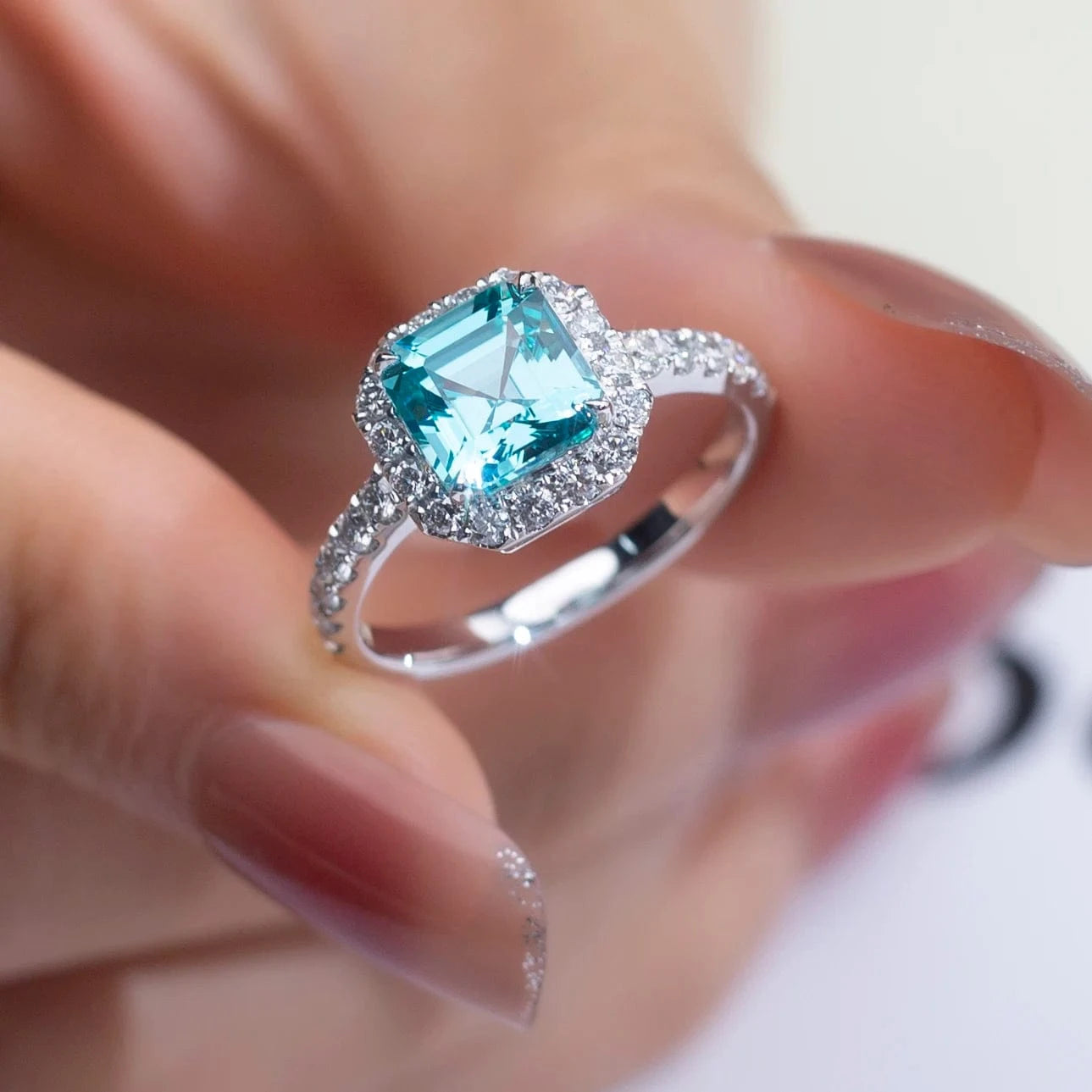 Messi Jewelry  MSR-1295 customized jewelry   18K  solid gold lab grown gemstone ring engagement/wedding band for women/girl