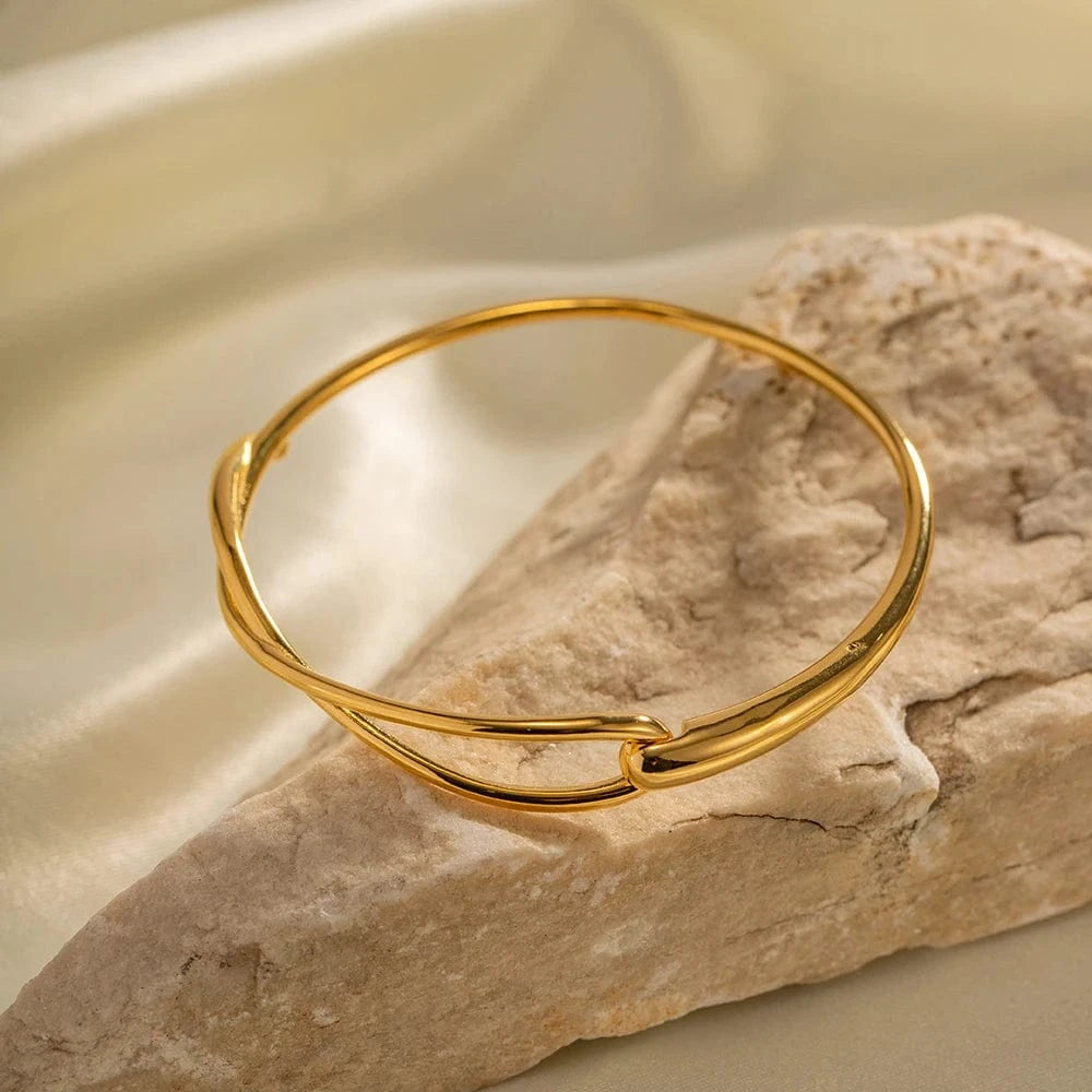 Minimalist INS 18K Gold Plated Plated Hollow Line Stainless Steel Jewelry Geometric Knot Bangles for Women