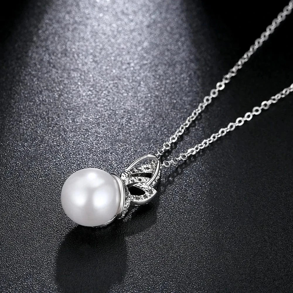 N17021604 LUOTEEMI White Gold Plated Cubic Zirconia Wholesale Fashion Girls New Modern Imitation Pearl Necklace