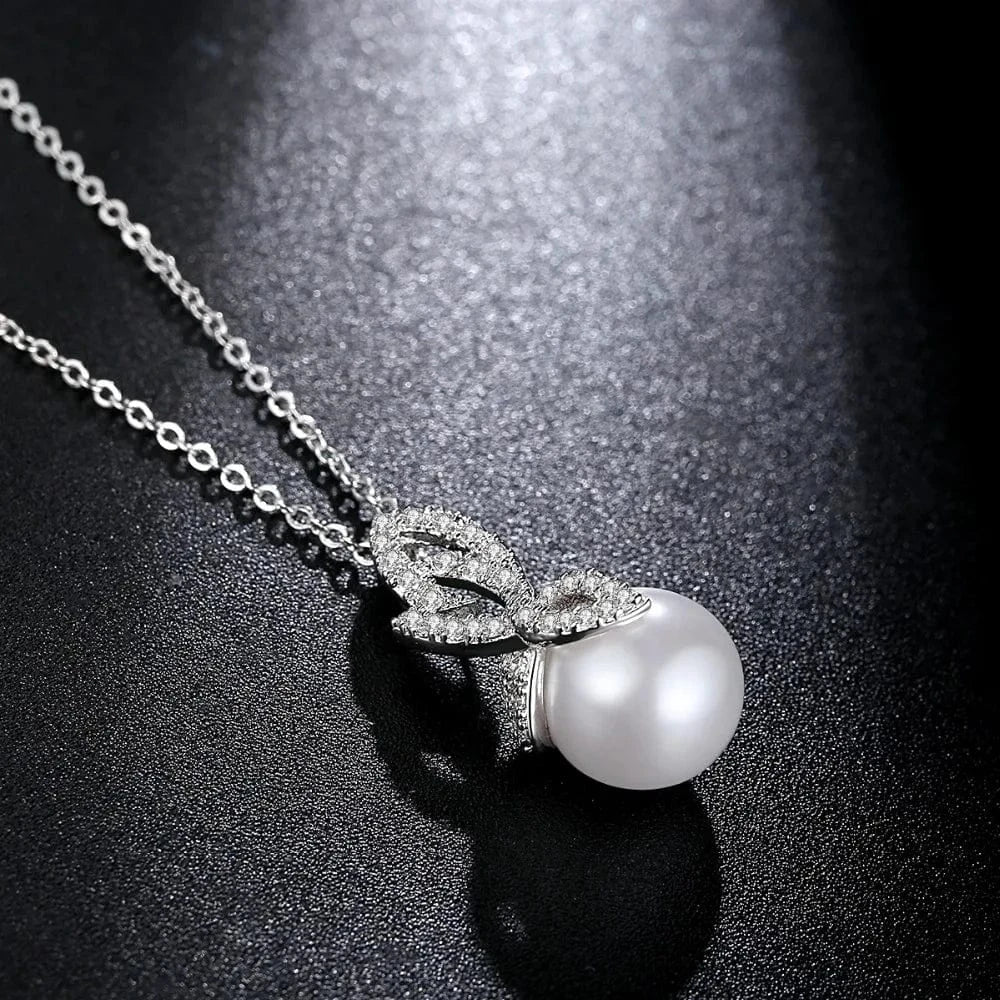 N17021604 LUOTEEMI White Gold Plated Cubic Zirconia Wholesale Fashion Girls New Modern Imitation Pearl Necklace