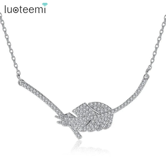 N17061501 LUOTEEMI Diamond Necklace Women Pendant Female Silver Color Clear Cubic Zircon Jewelry Leaf Zirconia Necklace