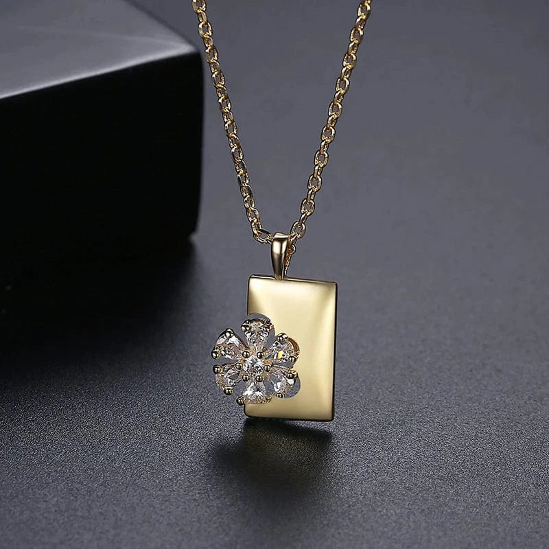 N20030312 LUOTEEMI Factory Directly Wholesale Women Flower Necklace 2022 Cubic Zirconia Pendants Necklaces