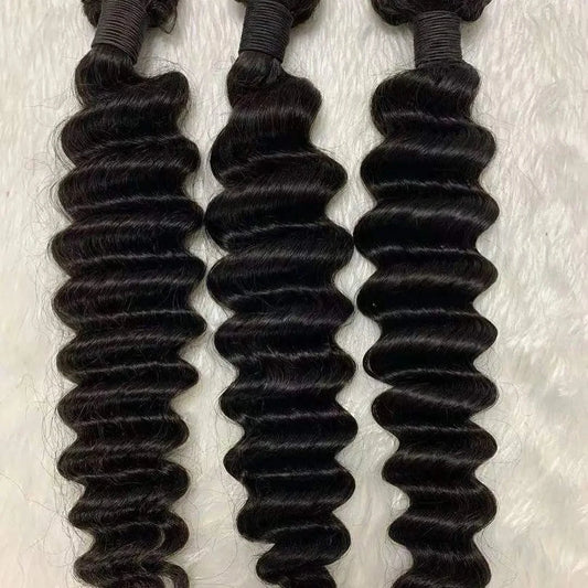 Natural color / 10 Inches Wholesale Deep Wave Hair Bundles Vendors Mink Brazilian Human Hair Bundles Cuticle Aligned Virgin Raw Hair