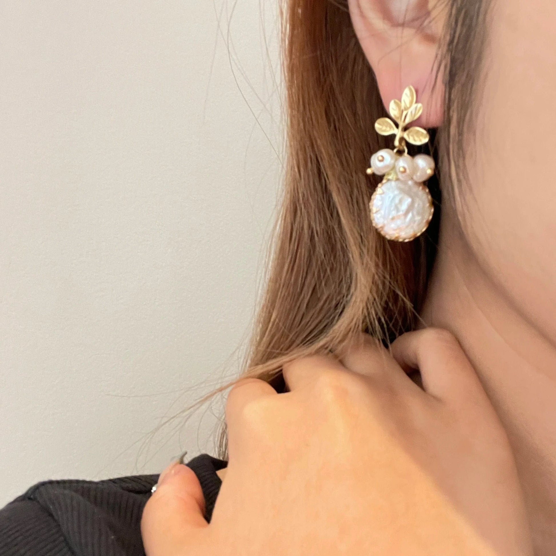 Natural Freshwater Pearl Drop Earrings For Women Bridal Baroque Statement Luxury Flower Dangle Earrings Fine Jewelry