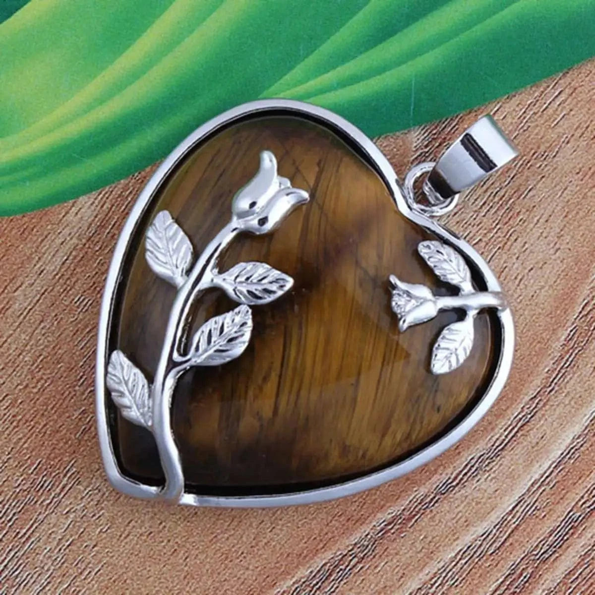 necklace pendant / Tiger Eye Jewelry Silver Wrapped Leaf Heart Healing Stone Pendant Amethyst Crystal Heart Pendant Necklace for Charm Jewelry