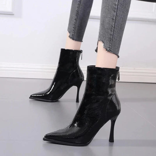 Net red versatile thin heel pointed middle boots autumn 2022 new black high heel short boots Martin boots