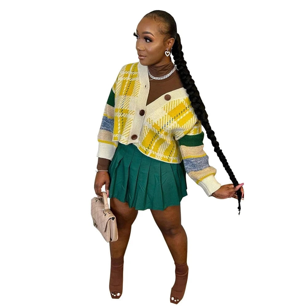 New Arrival 2024 Women Fashion Color Block Long Sleeve Drop Shoulder V Neck Knitted Sweater Cropped Loose Button Jacket Cardigan